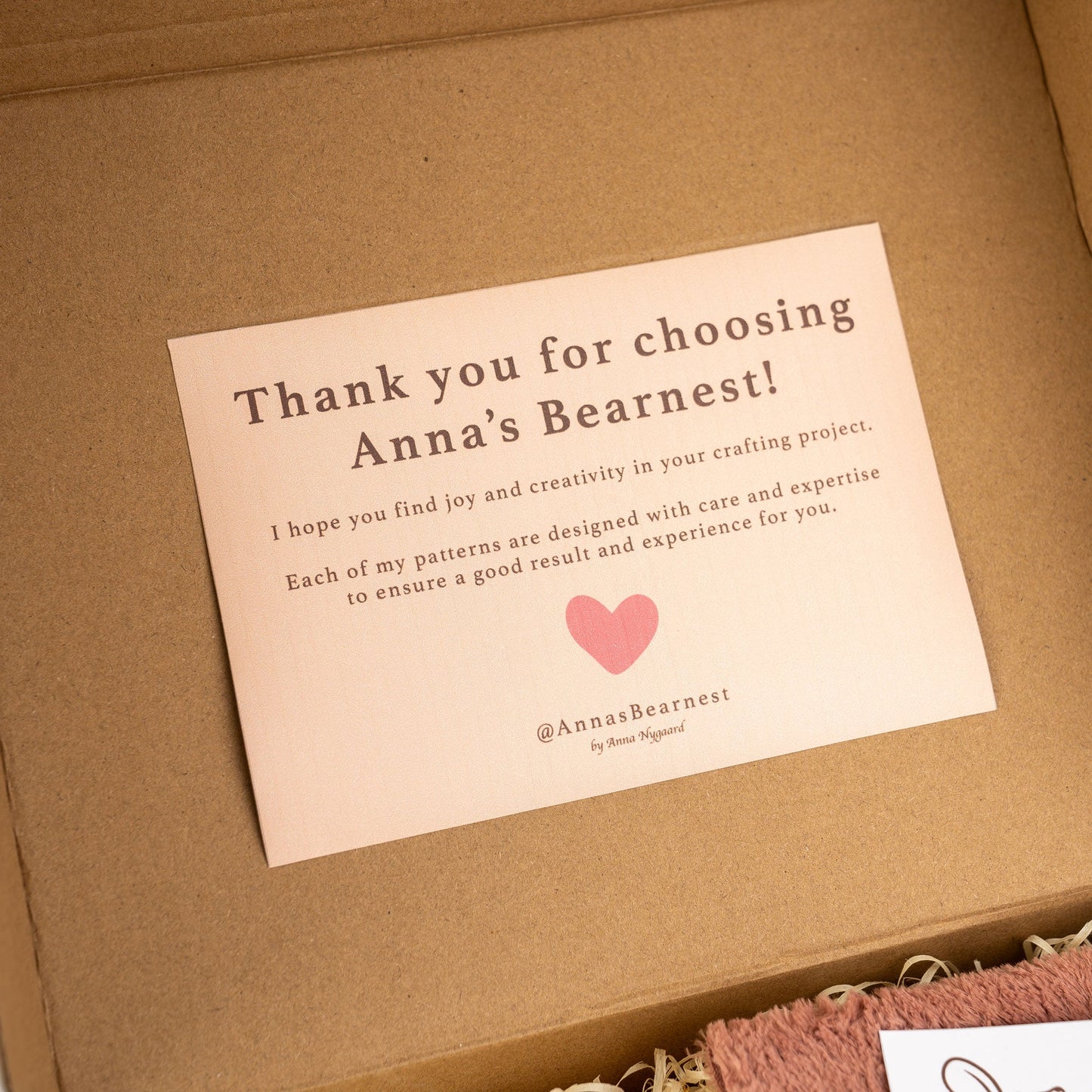 Honey Bear - Physical DIY Hobby Kit Box - Anna's Bearnest - Hobby Box - Anna's Bearnest