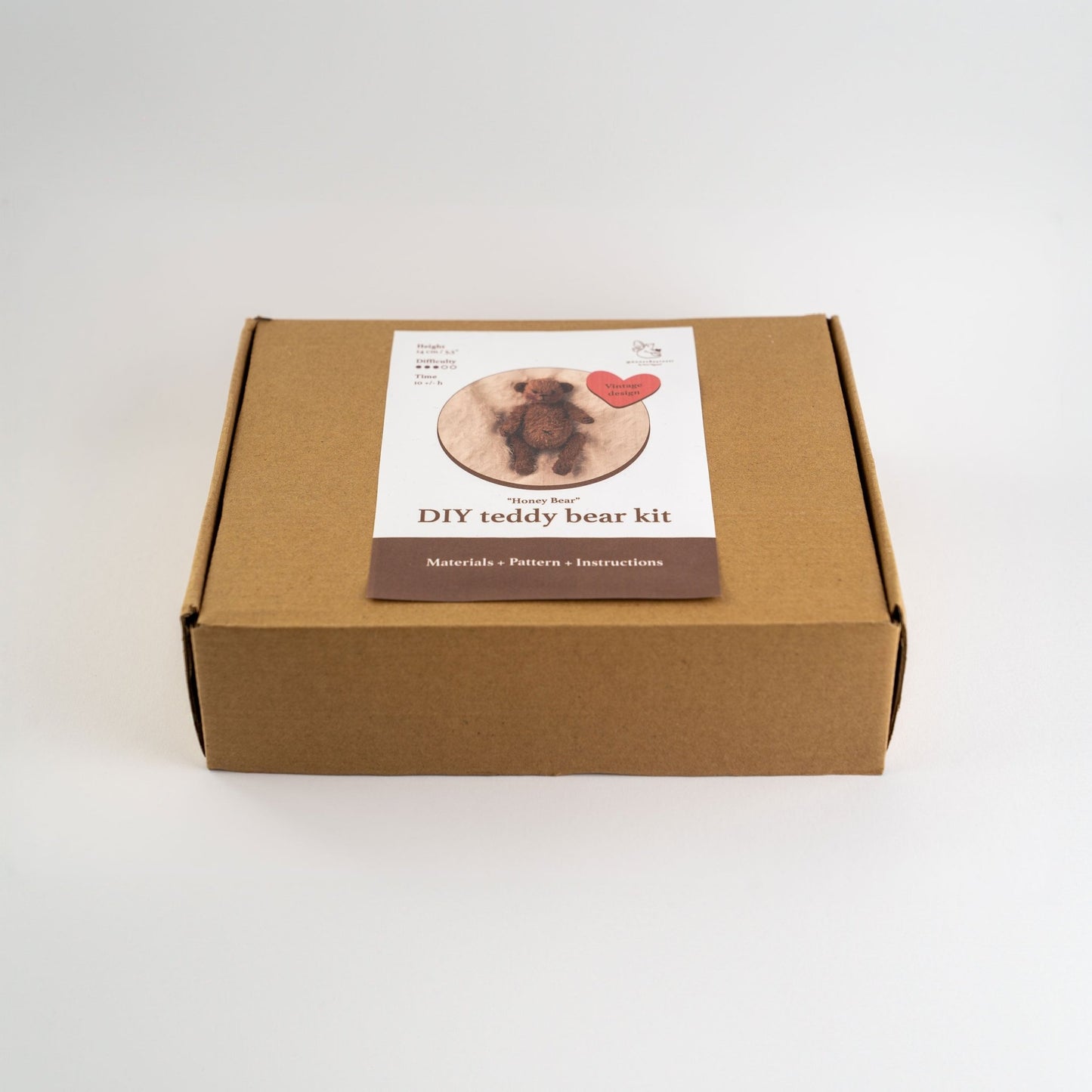 Honey Bear - Physical DIY Hobby Kit Box - Anna's Bearnest - Hobby Box - Anna's Bearnest