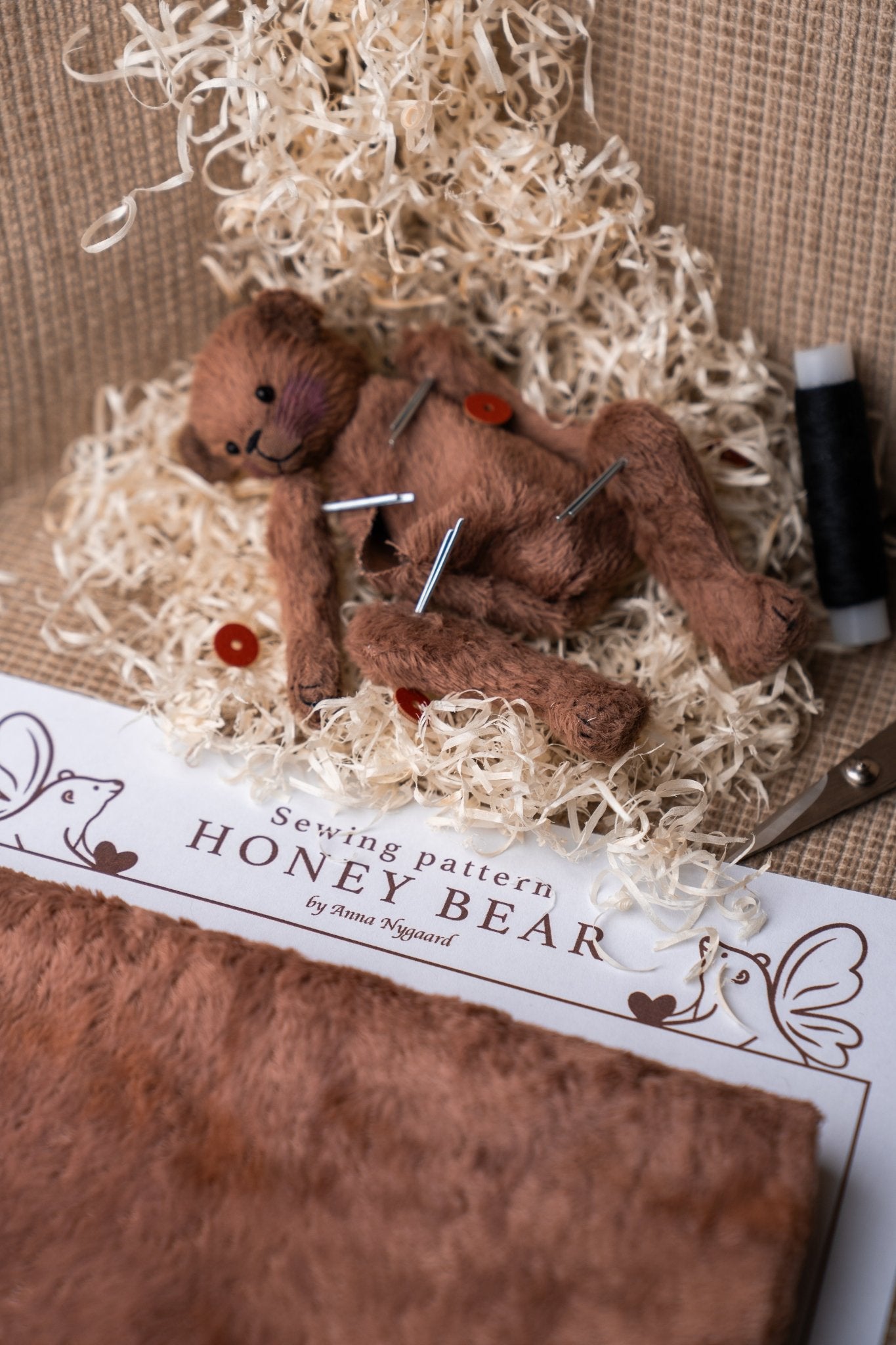 Honey Teddy Bear, PDF pattern (14 cm) - Instant download - Anna's Bearnest - Pattern - Anna's Bearnest